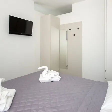 One Life Suites-5 By Interhome * Бибионе